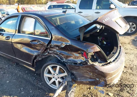 2012 Mercedes-Benz C 350 Sport из США, поврежденный, VIN WDDGF5HB3CR213062